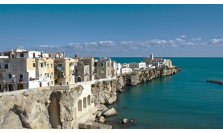 PUGLIA VARÁZSA: AHOL A CSIZMA SARKA ÉLETRE KEL