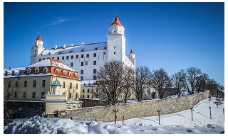 ADVENT POZSONYBAN, CSOKIVÁSÁRLÁSSAL
